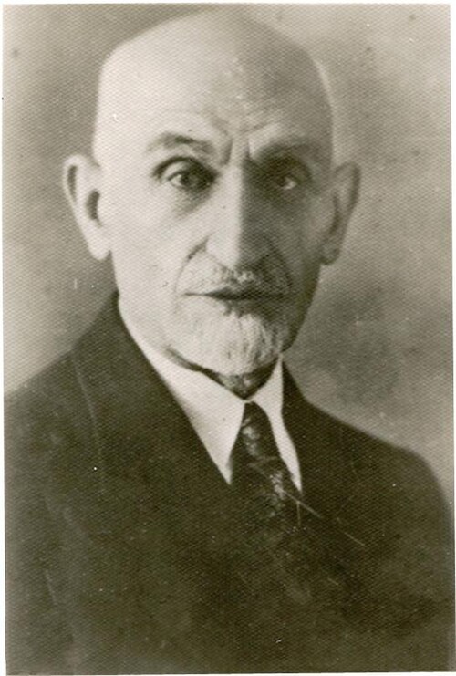 یحیی دولتآبادی